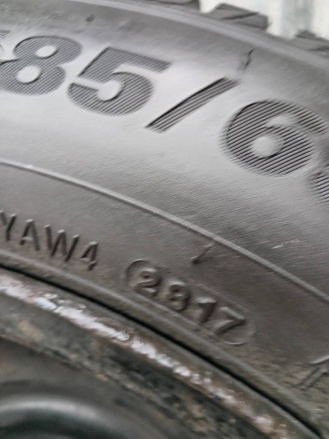 T�ligumi +ac�lfelni+diszt�rcsa +ker�k csavar 