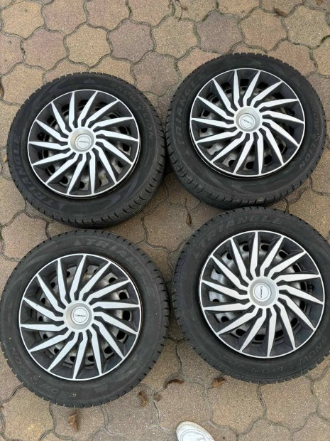 Téligumi abroncs lemezfelnivel 205/55 r16