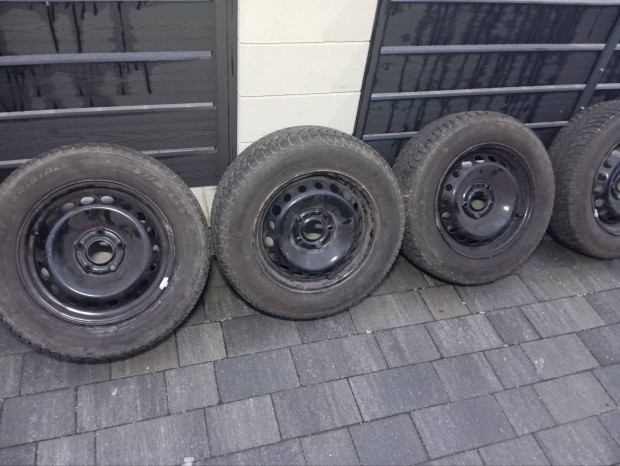 Tligumi aclfelnin 195/65 r15 Renault