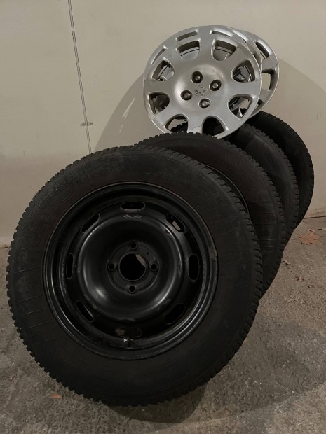 Tligumi felnivel Kleber kristalp hp3 195/65R15