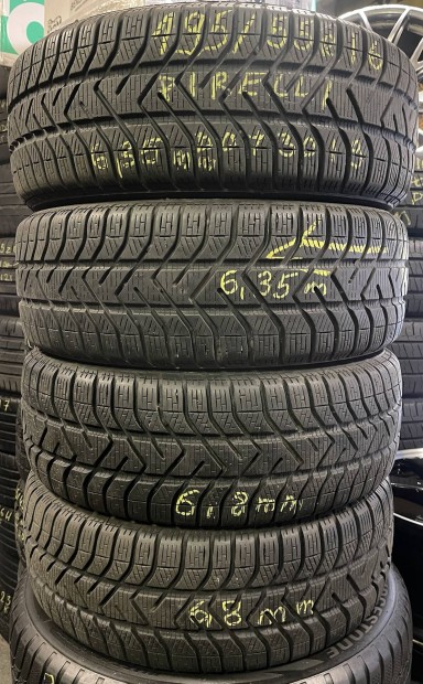 Téligumi szett 195/55 r16 Pirelli