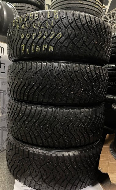 Téligumi szett 235/55 r18 Falken