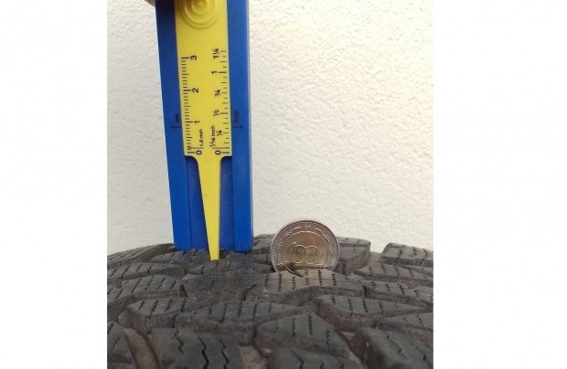 T�ligumi szett 5x100 Skoda Fabia, Volkswagen Polo Seat keveset futott