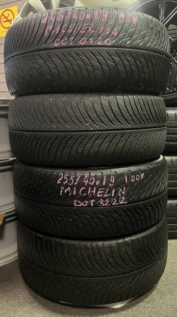 Tligumi szett BMW 245/40r19 s 255/40r19 Michelin