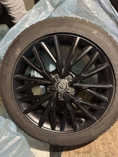 Tligumi szett felnire szerelve