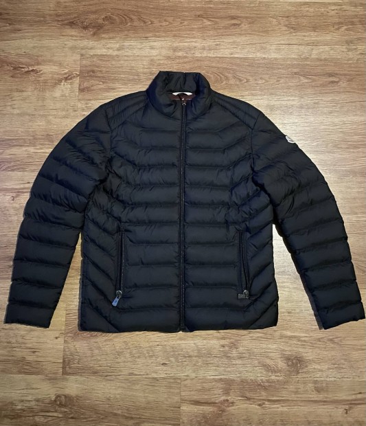 Tlikabt Moncler(replica)