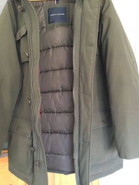 Tlikabt / parka (L) - Tommy Hilfiger, kapucnis az USA - bl