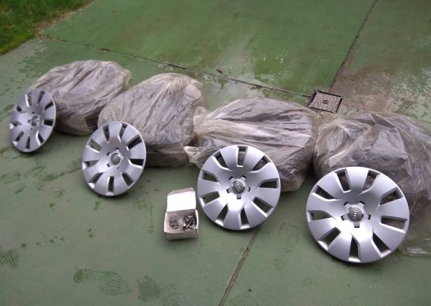 Télikerék szett gyári audi 205/60 R16 7Jx 16H2 ET39 5*112 Hibátlan