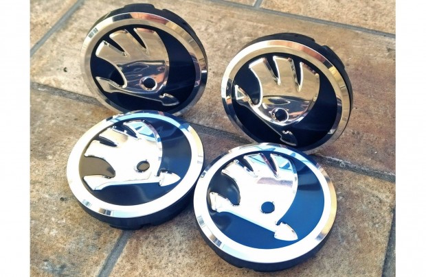 Teljesen Új, Gyári Skoda felni kupak, felni közép, porvédő kupak(56mm)
