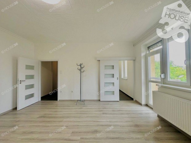 Teljesen felújított Első emeleti lakás