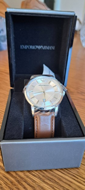 Teljesen j Emporio Armani frfi karra