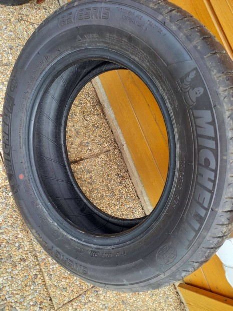 Teljesen új Michelin nyári gumi eladó (4db): 165/65R/15