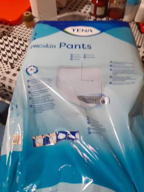 Tena bugyipelenka M es uniszex