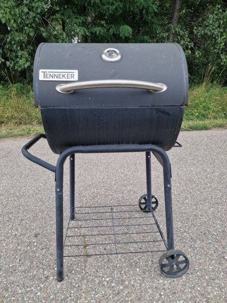Tenneker faszenes grillkocsi grillsütő grill