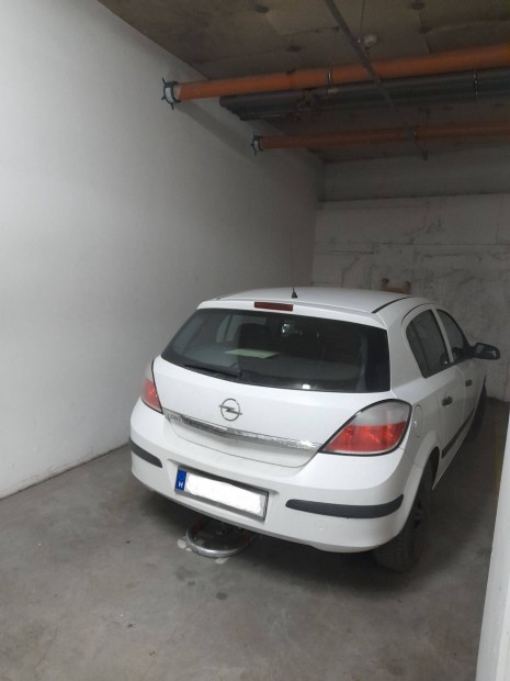 Teremgarázs a Szerdahelyi utcában (VIII. ker.) várja új tulajdonosát