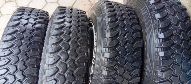 Terepgumi 205/80R16 Hankook M/T csak a gumik eladak