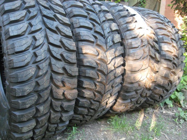 Terepgumi Linglong 33x12.5R15 terepj�r� gumi 33x12.5 R15 terep gumi