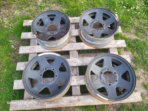 Terepj�r� ac�lfelni garnit�ra