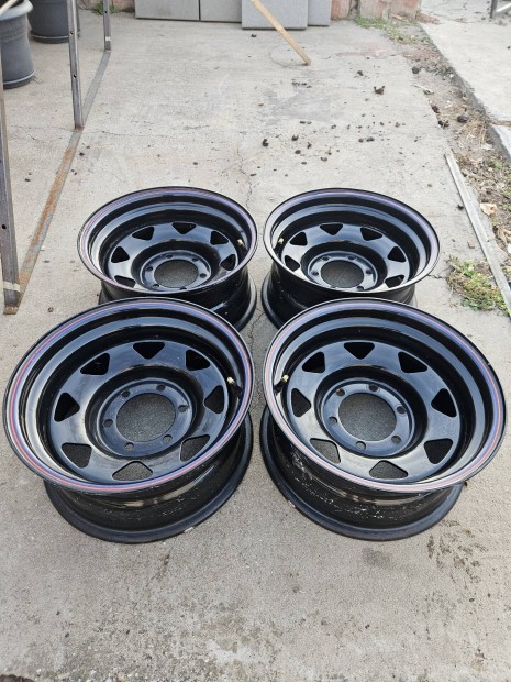 Terepjr felni 6x139,7 - 7x15 - ET-25 