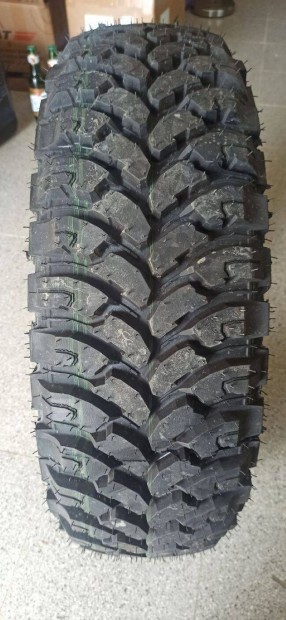 Terepjaro gumi 205/70 R15 Vitara Jimny