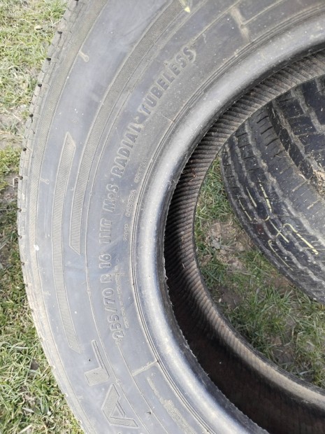 Terepj�r� gumik! 