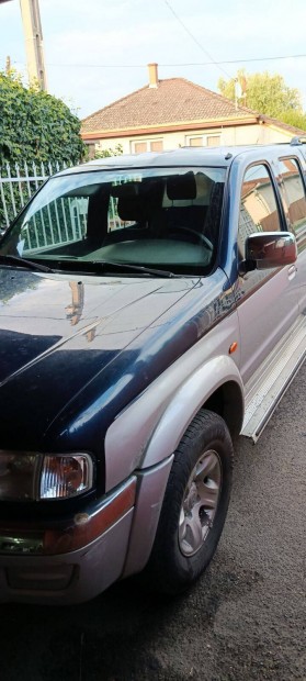 Terepre termett Mazda B 2500 2.5 dzel 4x4