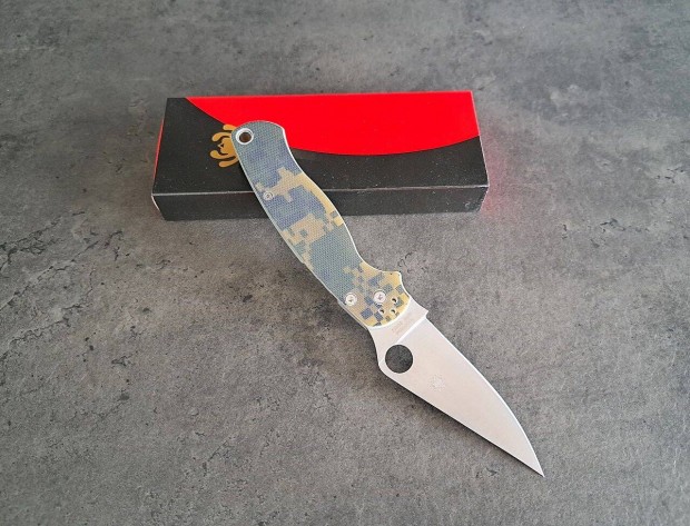 Terepszínű Spyderco Paramilitary 2 terepszínű bicska, kés, zsebkés