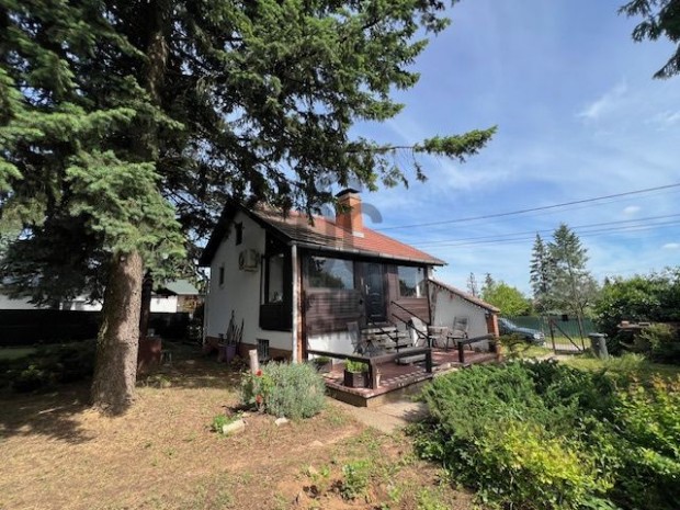 Term�szetk�zeli nyugalom Erd�kertes sz�v�ben  kicsi h�z, nagy lehet�s