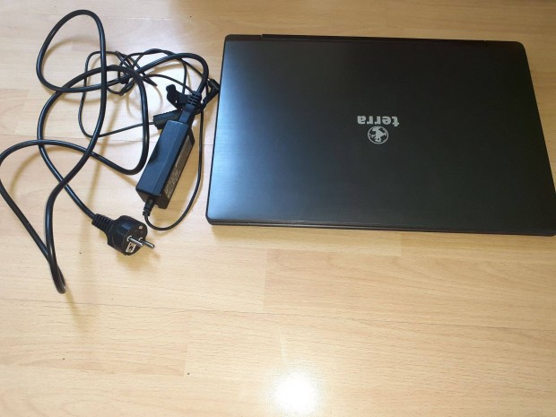 Terra 1513 laptop, tltvel, 8 gb , 1000gb hdd,