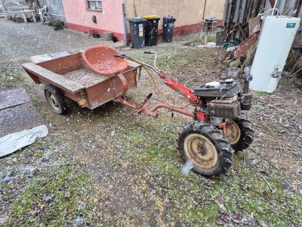 Terra rotakapa ut�nfut�val, talajmar�val �s kultiv�torral