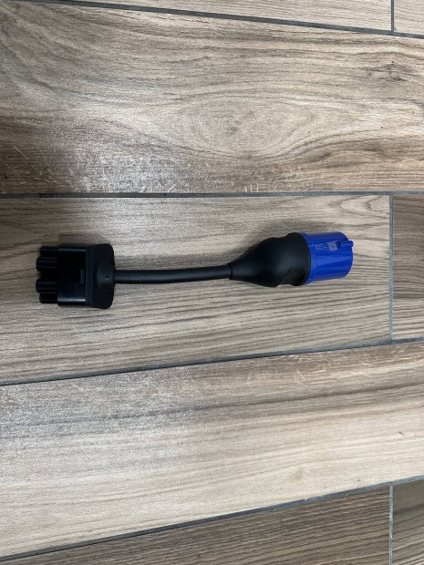 Tesla 16A Adapter UMC2
