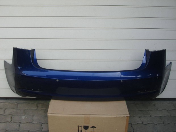 Tesla Model 3 Facelift 6 radaros hátsó lökhárító 2020-tól hibátlan