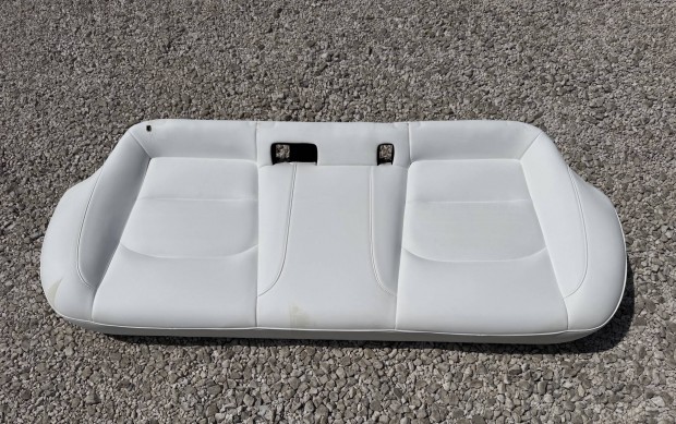 Tesla Model 3 Hátsó alsó ülés 1452685-C4-C 1452685C4C
