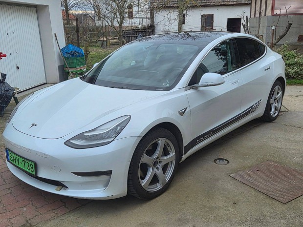 Tesla Model 3 LR RWD 133.000 km 480km hat�t�v