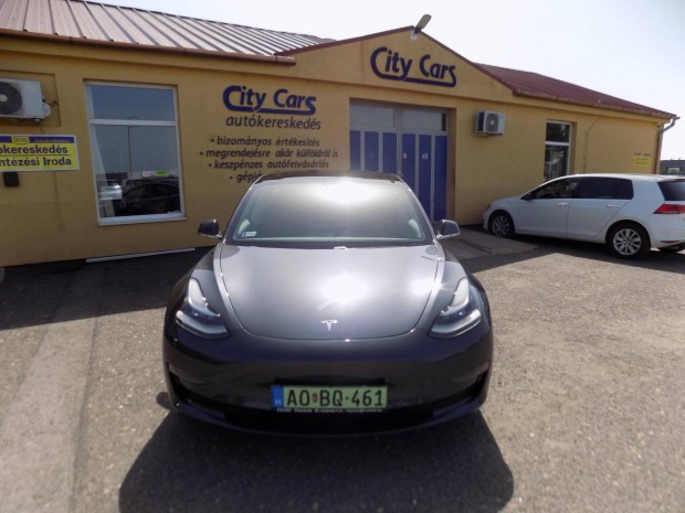 Tesla Model 3 Long Range AWD (Automata) Sérülés...