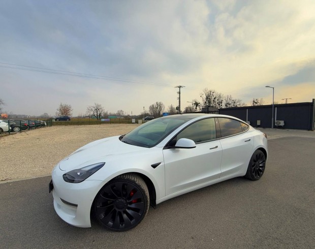 Tesla Model 3 Performance AWD (Automata) R20 ke...