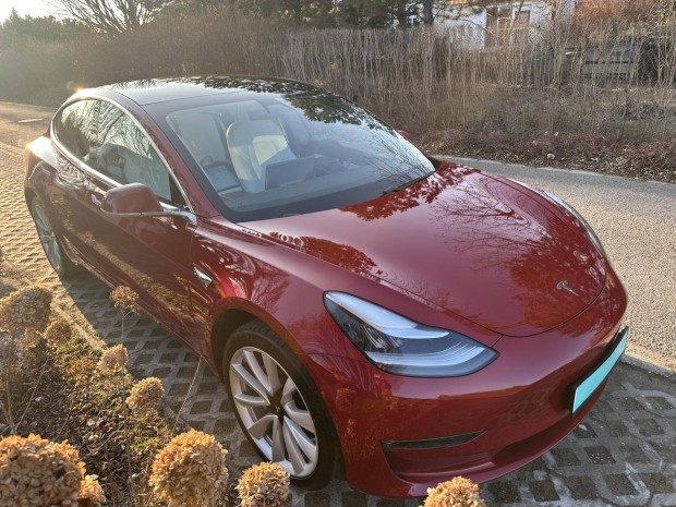 Tesla Model 3 Standard Range Plus Aut