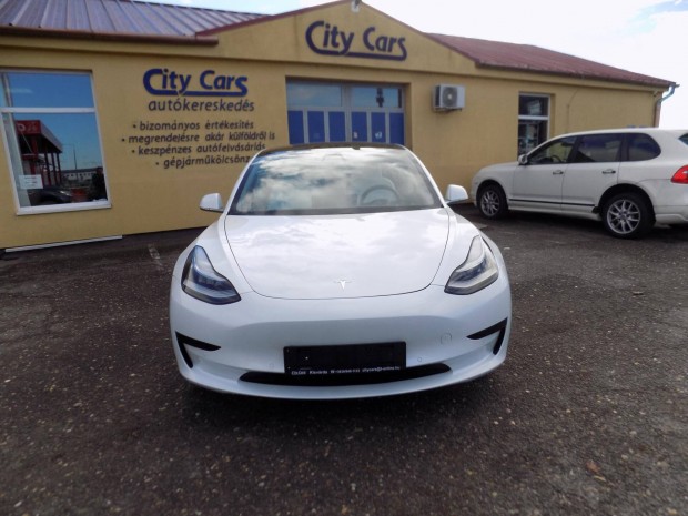 Tesla Model 3 Standard Range Plus Aut Makulátla...