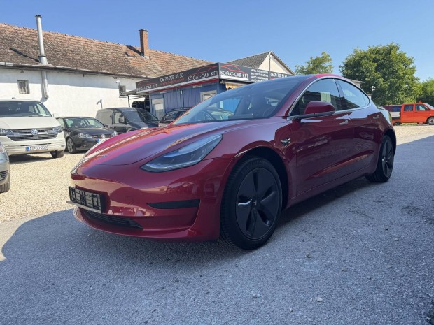 Tesla Model 3 Standard Range Plus Aut RWD Friss...