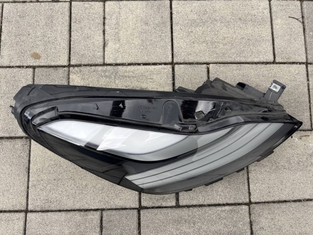 Tesla Model 3 Y jobb első fényszóró 1514953-00-E