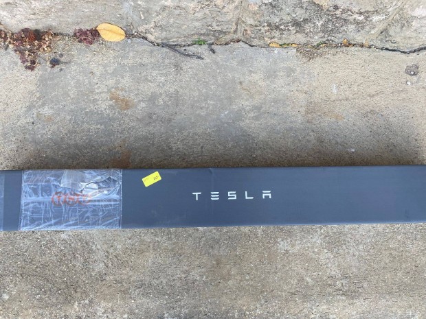 Tesla Model 3 csomagtart Model 3 Roof Rack System elad gyri j