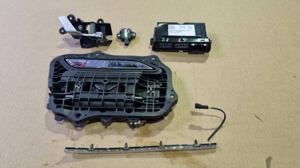 Tesla Model S Elektromos Alkatrsz