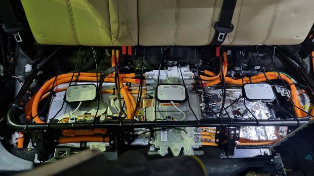 Tesla Model S Elektromos Alkatrész bontott