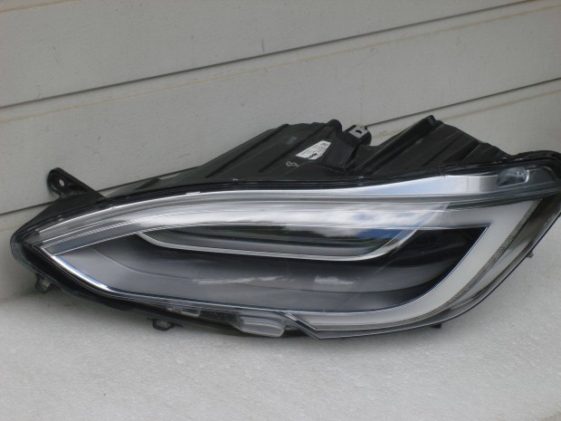 Tesla Model S Facelift Bal első Led Fényszóró 105357400E 2016-tól
