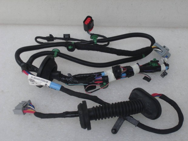 Tesla Model S �j Jobb h�ts� Ajt� K�belk�teg 1004426-00-V 2016-t�l