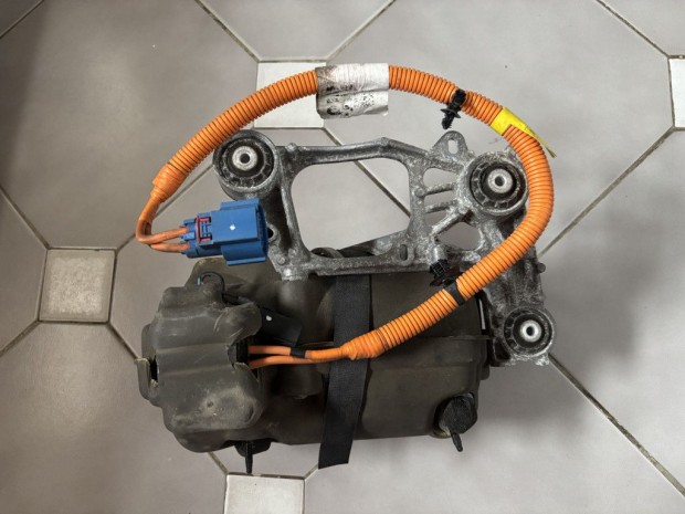 Tesla Model S klímakompresszor 106336900J