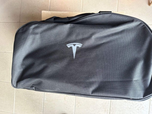 Tesla Model S kltri takar gyri j Model S ponyva Model S takar