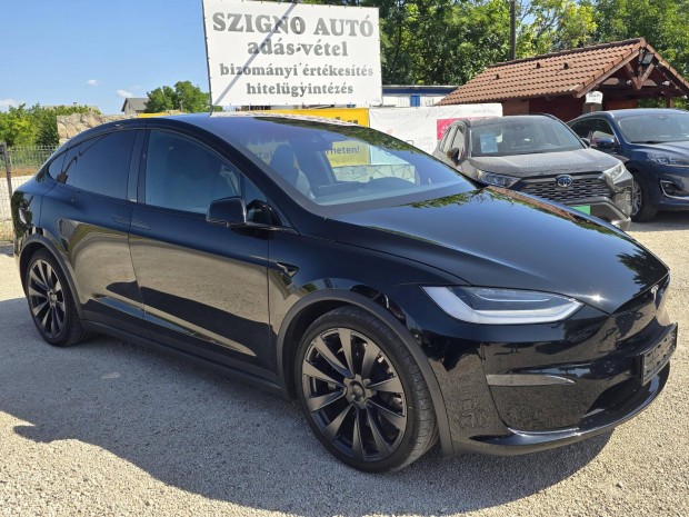Tesla Model X Plaid (Automata) (6 személyes )