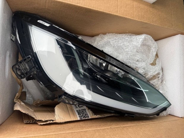 Tesla Model X fényszóró jobb oldali sérülésmentes