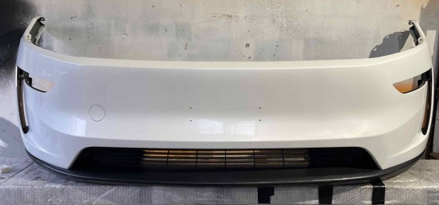 Tesla Model Y 2025 Juniper